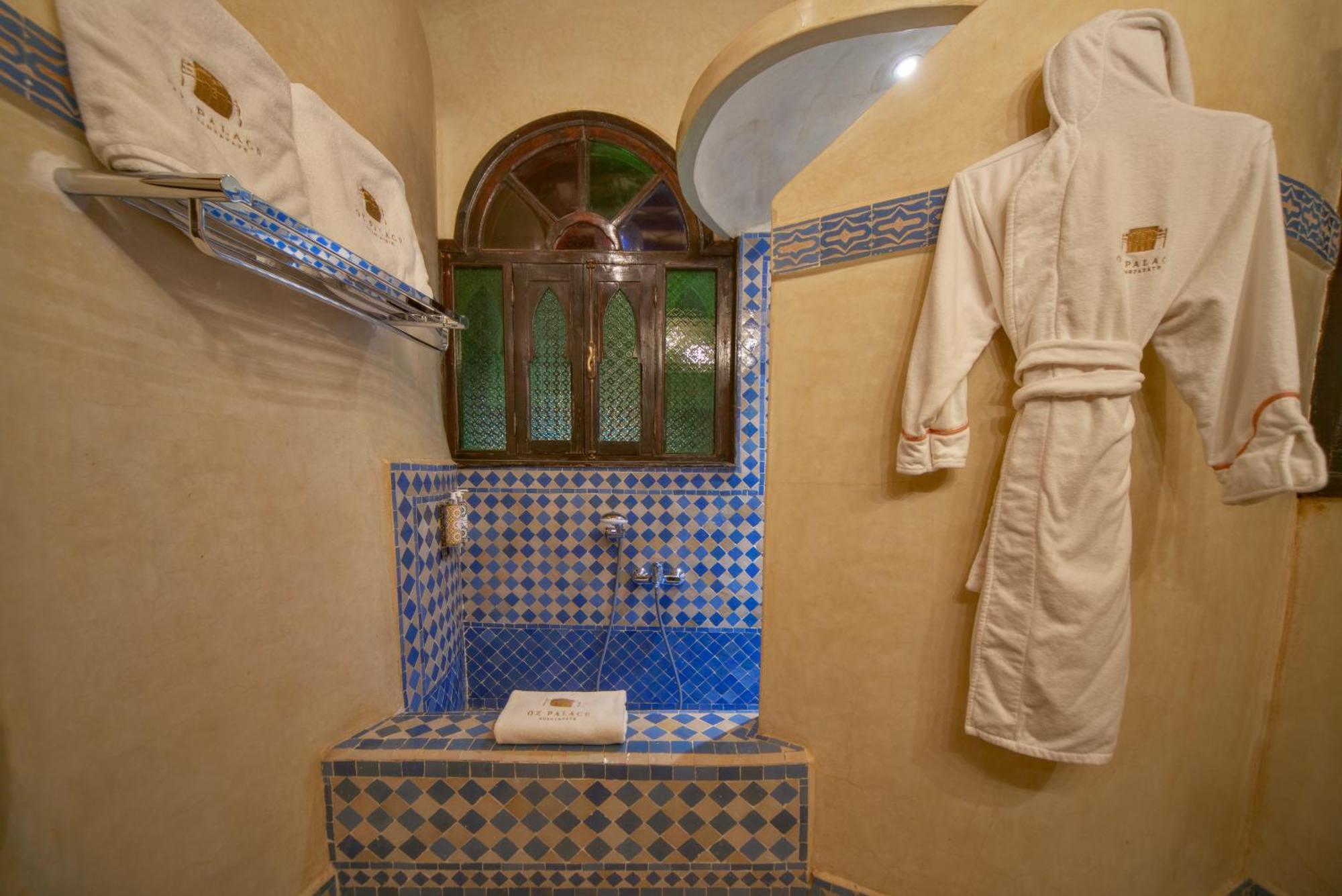 Oz Palace Ouarzazate & Spa Tajda エクステリア 写真
