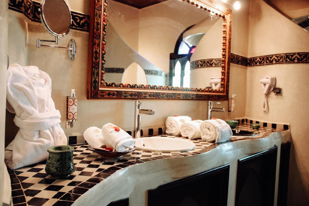 Oz Palace Ouarzazate & Spa Tajda エクステリア 写真