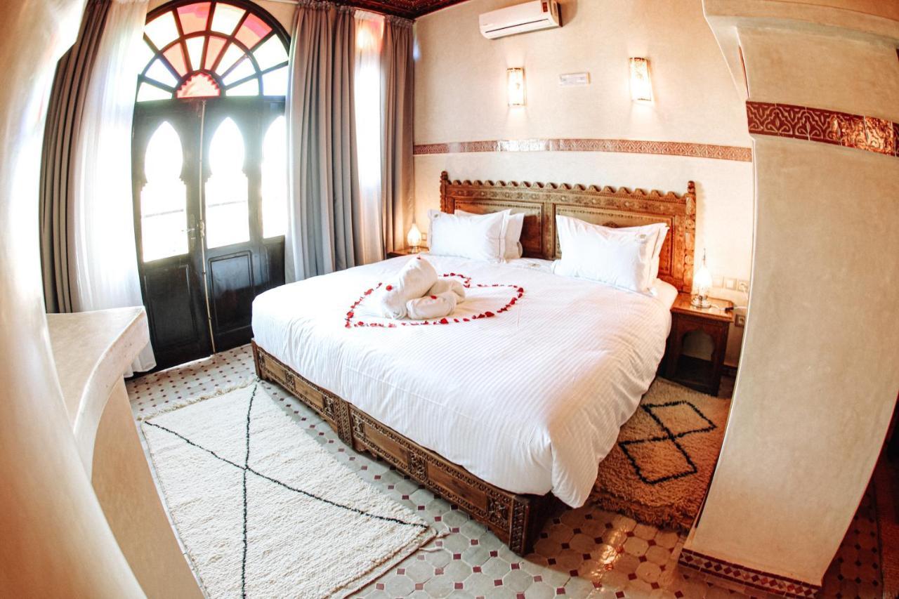 Oz Palace Ouarzazate & Spa Tajda エクステリア 写真